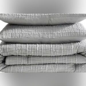 Kenneth Cole New York Light Gray Comforter Set